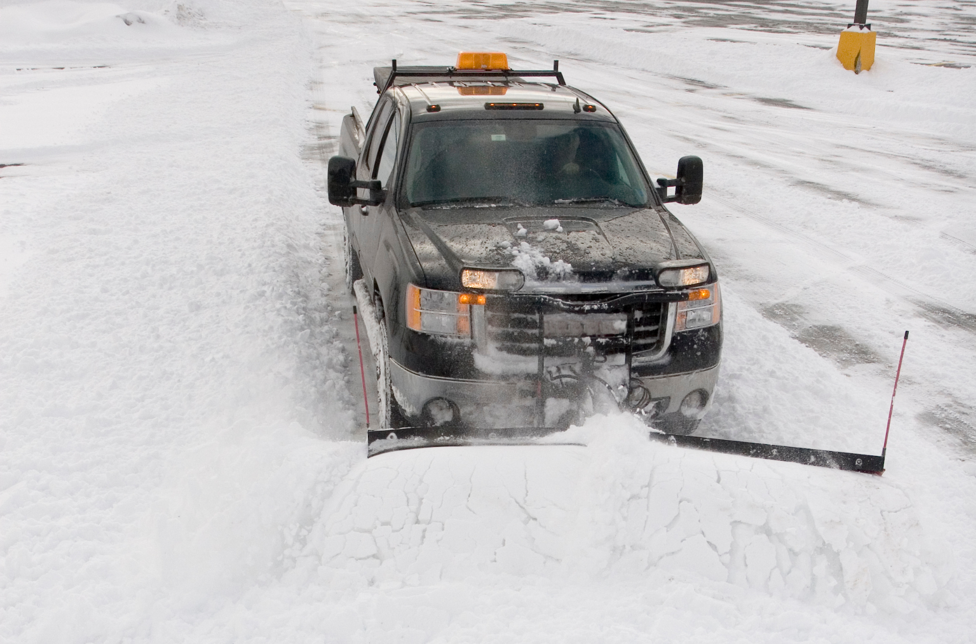 snow-plowing-service-brookfield-ct.jpg